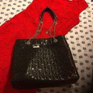 🎱10 days left on display 👛 Black Guess Purse 👛